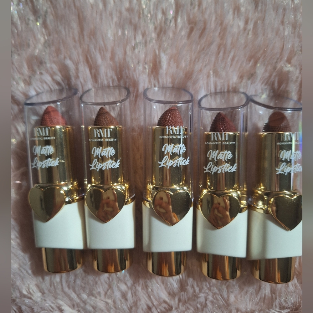 Source Unknown Red and Brown Lipstick Collection